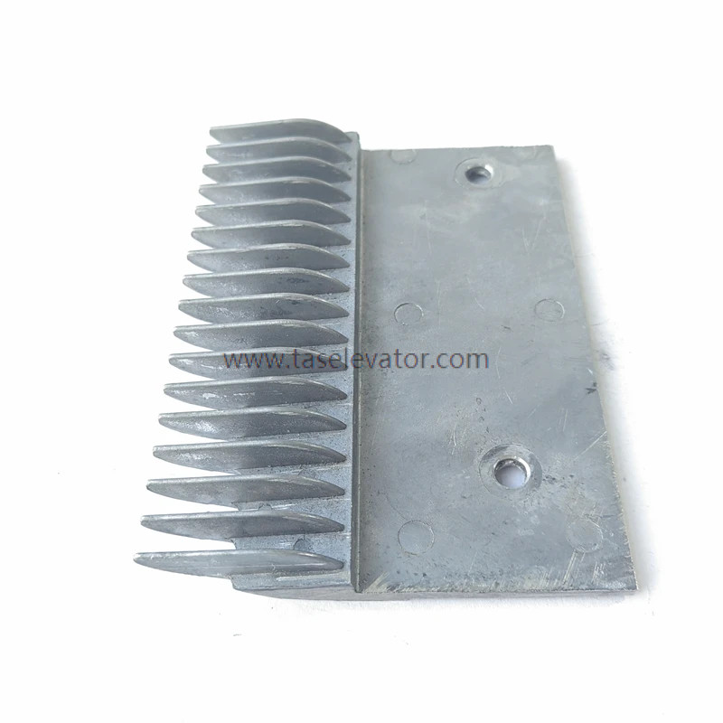 Escalator Aluminum Comb 453Y6 17 Teeth 143_108mm - Image 2
